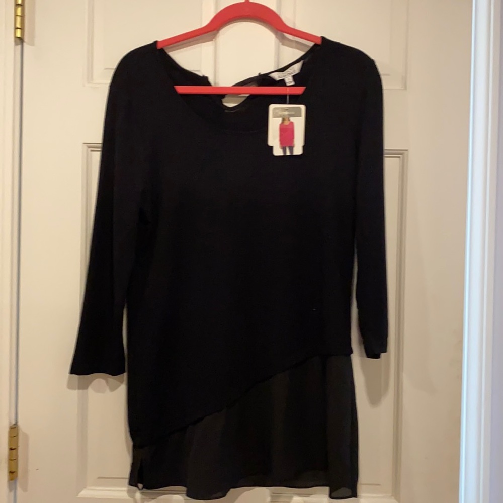 Beautiful Black Blouse NWT Size Small